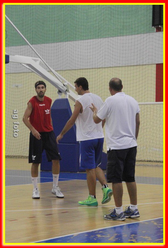 140913 basket 108_tn.jpg